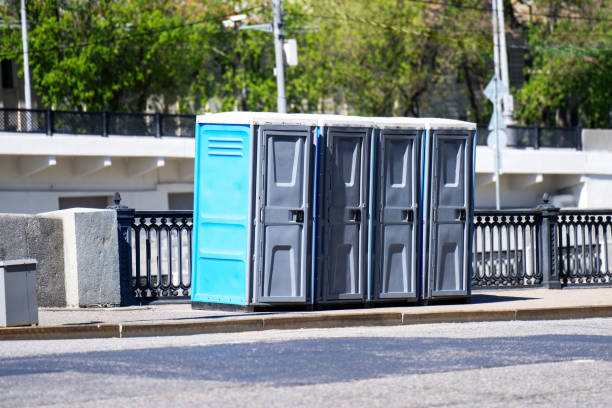Best Emergency porta potty rental  in Hutchinson, MN