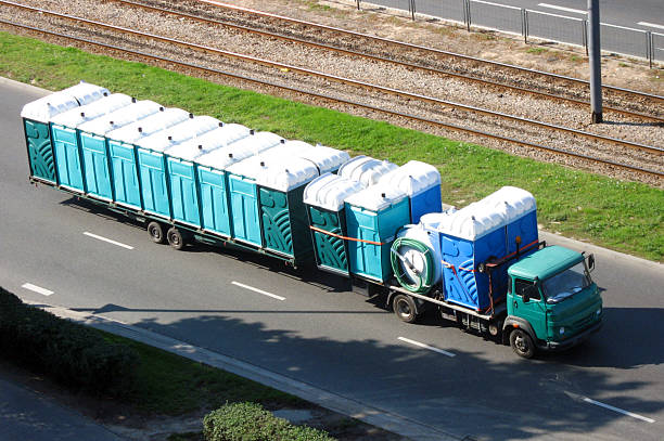 Best Porta potty delivery and setup  in Hutchinson, MN